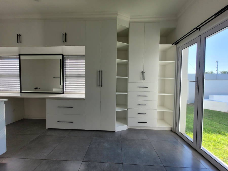 3 Bedroom Property for Sale in Aston Bay Eastern Cape